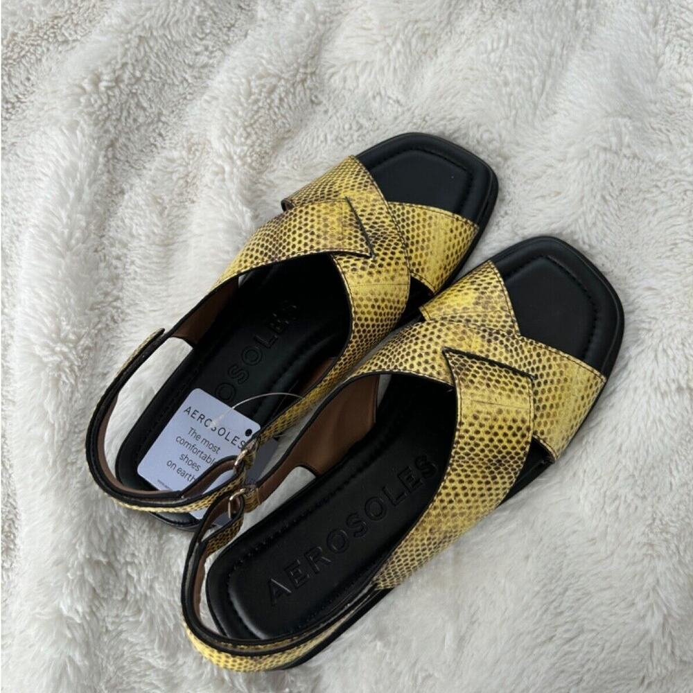 NWT‎ Aerosoles Women's Size 9.5 Yellow and Black Flat Sandals - Picture 2 of 4